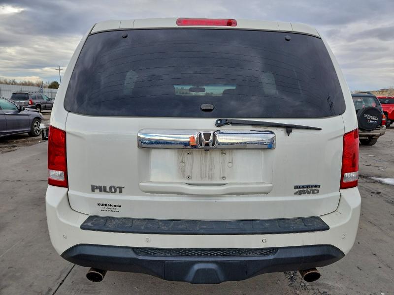 Photo 6 from auction – 2015 HONDA PILOT TOUR with VIN 5FNYF4H97FB040596