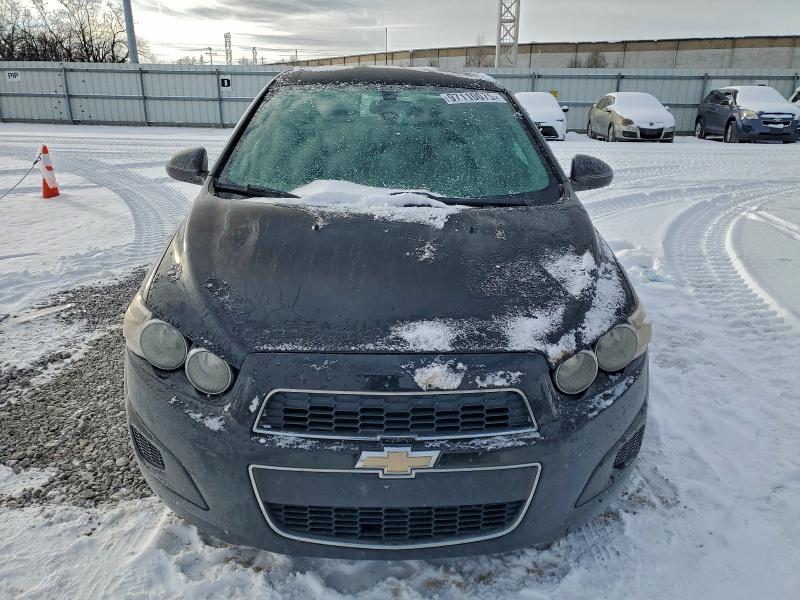 Photo 5 from auction – 2016 CHEVROLET SONIC LT with VIN 1G1JC5SHXG4174942