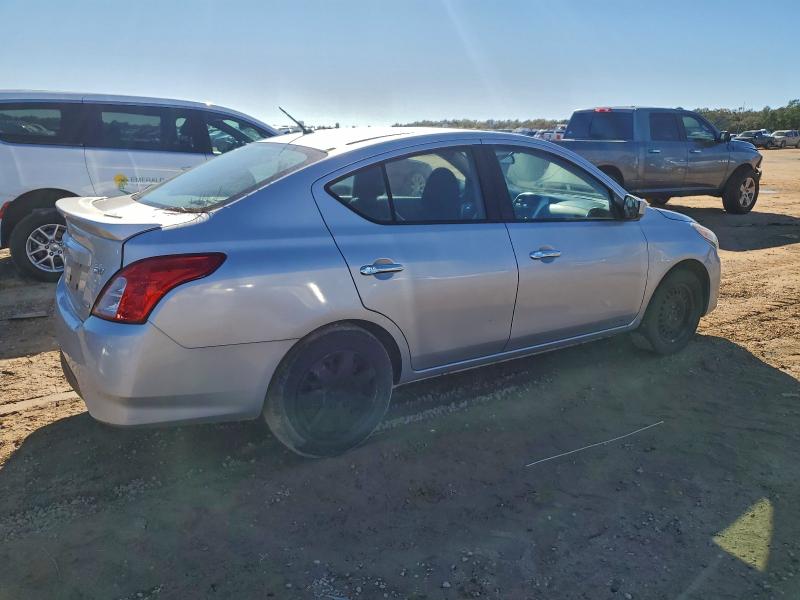 Photo 3 from auction – 2016 NISS VERSA with VIN 3N1CN7AP1GL857740