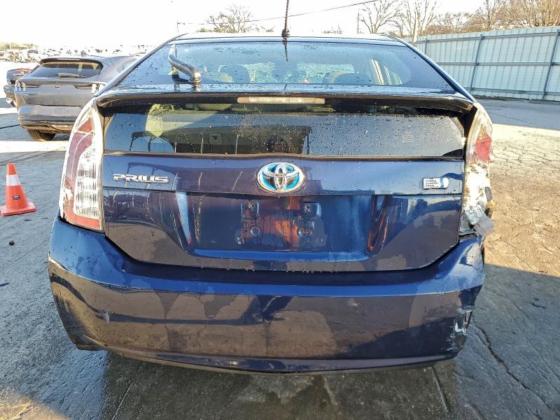 Photo 6 from auction – 2013 TOYOTA PRIUS with VIN JTDKN3DU9D1632195