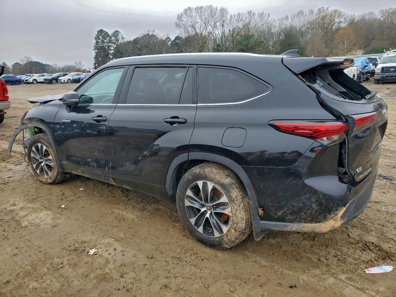 Photo 2 from auction – 2020 TOYOTA HIGHLANDER with VIN 5TDGBRCH5LS507329