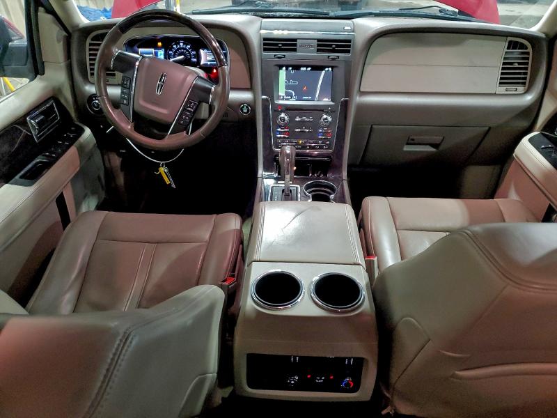 Photo 8 from auction – 2017 LINCOLN NAVIGATOR with VIN 5LMJJ2JT0HEL08895