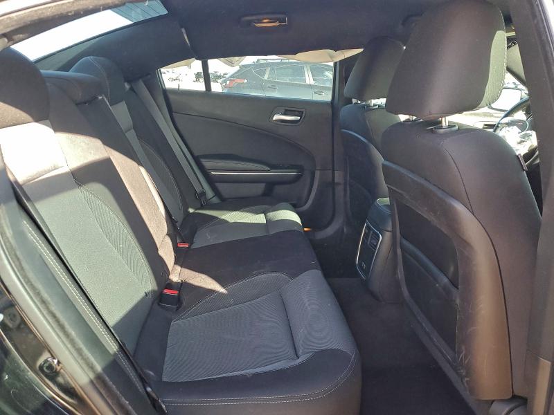 Photo 10 from auction – 2016 DODGE CHARGER SE with VIN 2C3CDXBGXGH302944