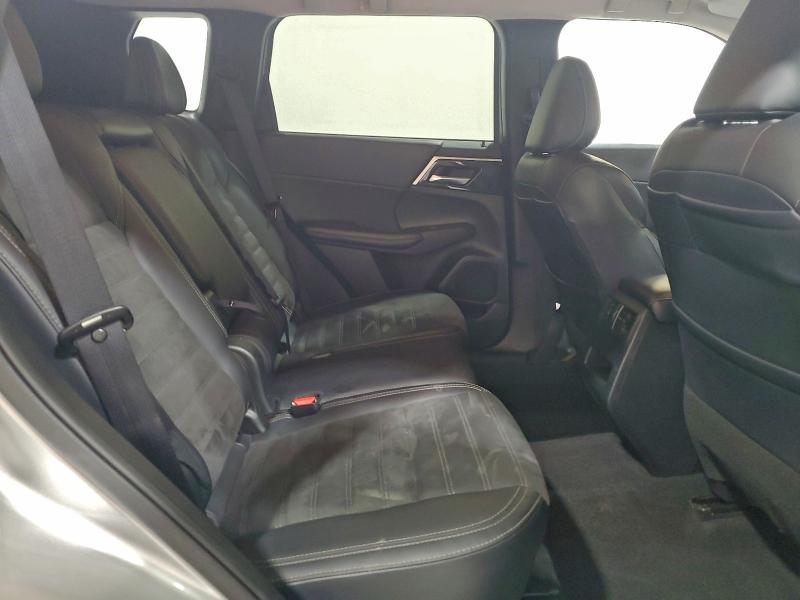 Photo 11 from auction – 2024 MITSUBISHI OUTLANDER with VIN JA4J4VA89RZ043362