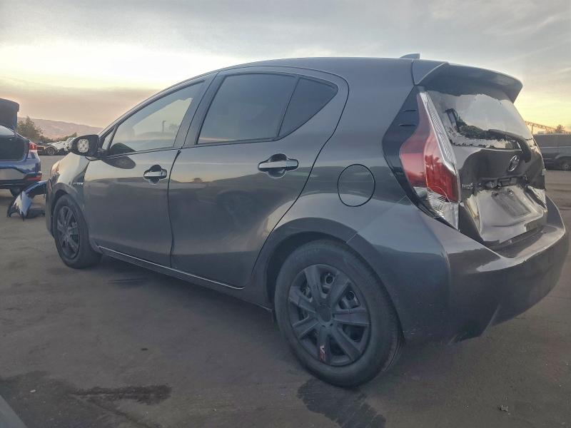 Photo 2 from auction – 2015 TOYOTA PRIUS C with VIN JTDKDTB32F1577427