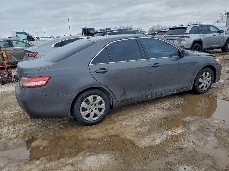 Photo 3 from auction – 2011 TOYOTA CAMRY with VIN 4T4BF3EK5BR173108