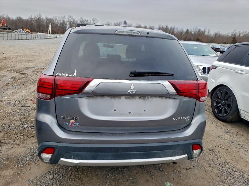 Photo 6 from auction – 2018 MITSUBISHI OUTLANDER with VIN JA4AZ3A33JZ000215
