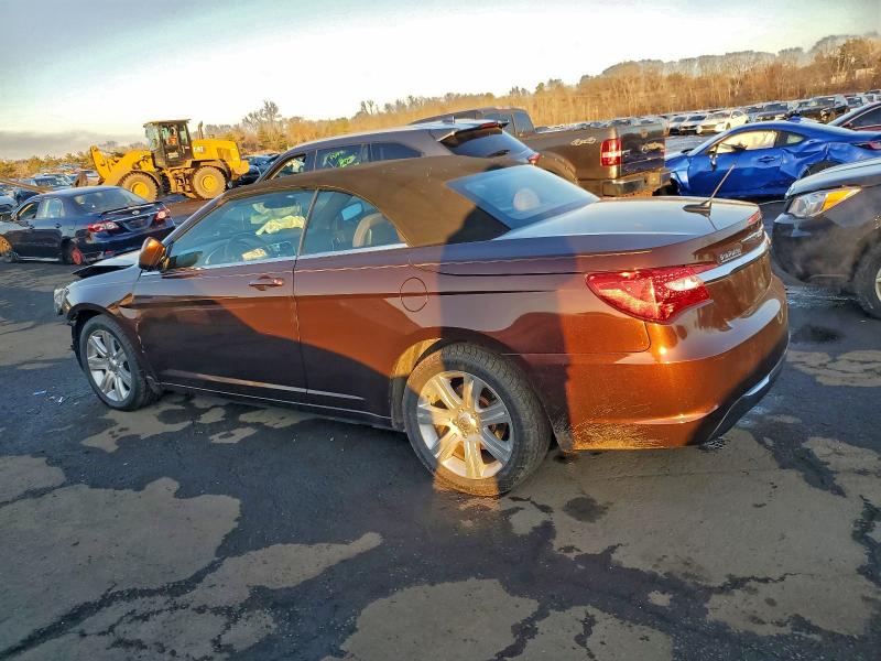 Photo 2 from auction – 2012 CHRYSLER 200 TOURIN with VIN 1C3BCBEG1CN249288