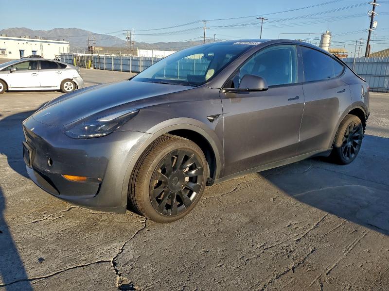 TESLA MODEL Y 2023 with VIN 7SAYGDEE9PF800546 - Photo from auction
