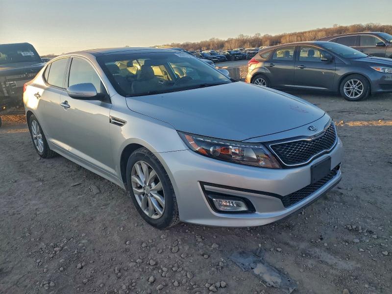 Photo 4 from auction – 2015 KIA OPTIMA EX with VIN 5XXGN4A79FG497432