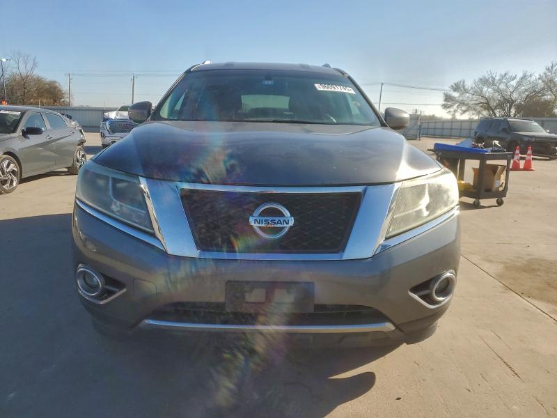 Photo 5 from auction – 2015 NISSAN PATHFINDER with VIN 5N1AR2MM0FC713776