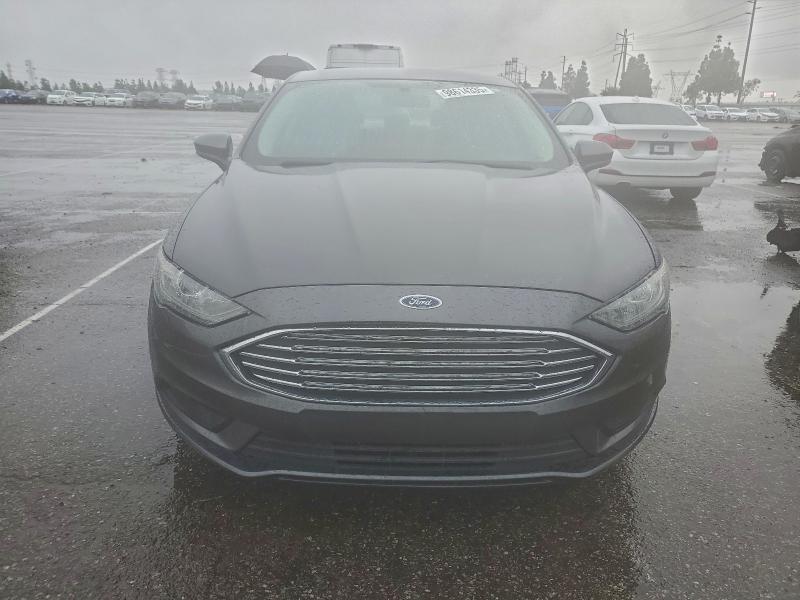Photo 5 from auction – 2017 FORD FUSION SE with VIN 3FA6P0LU2HR114121