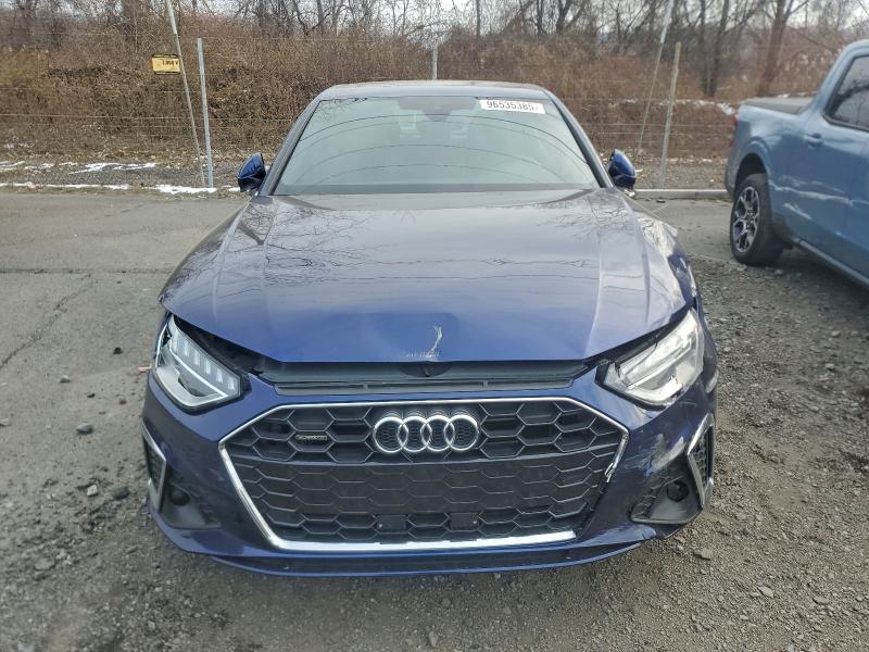 Photo 5 from auction – 2024 AUDI A4 PREMIUM with VIN WAUDAAF40RN002715