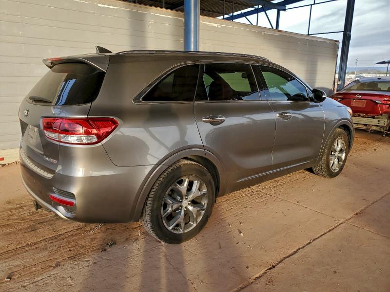 Photo 3 from auction – 2016 KIA SORENTO SX with VIN 5XYPK4A17GG011833