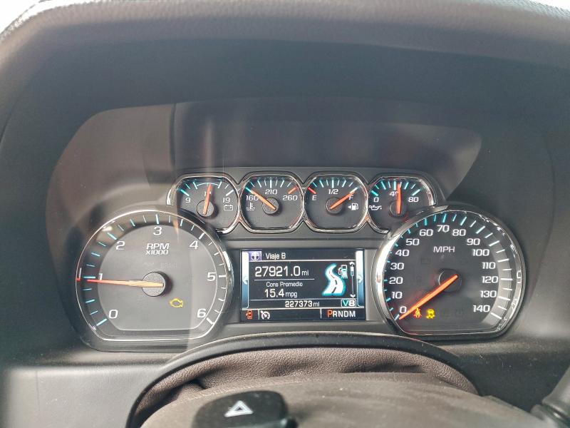 Photo 9 from auction – 2015 CHEVROLET SUBURBAN with VIN 1GNSKJKC2FR274179
