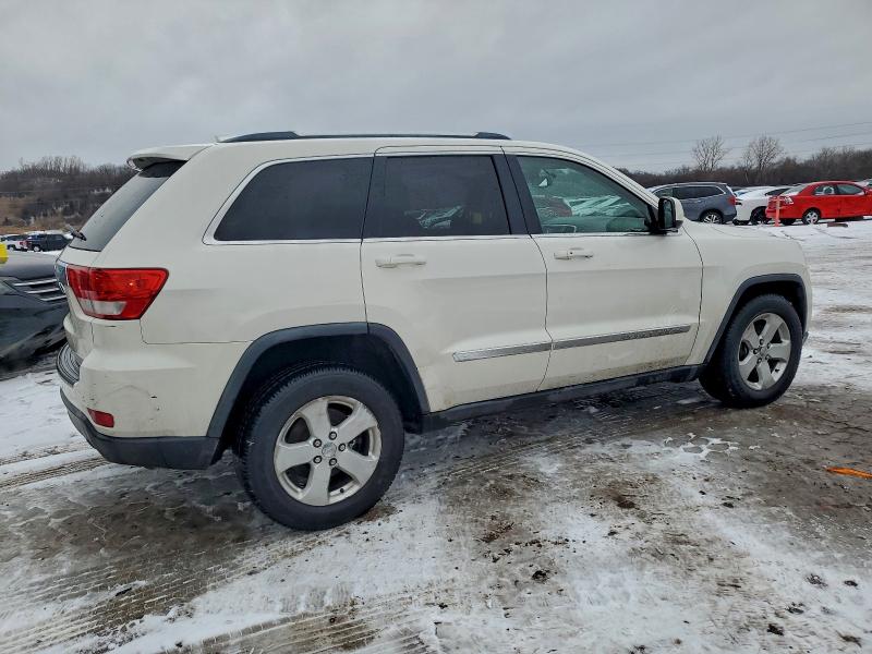 Photo 3 from auction – 2012 JEEP GRAND CHER with VIN 1C4RJFAG4CC189533