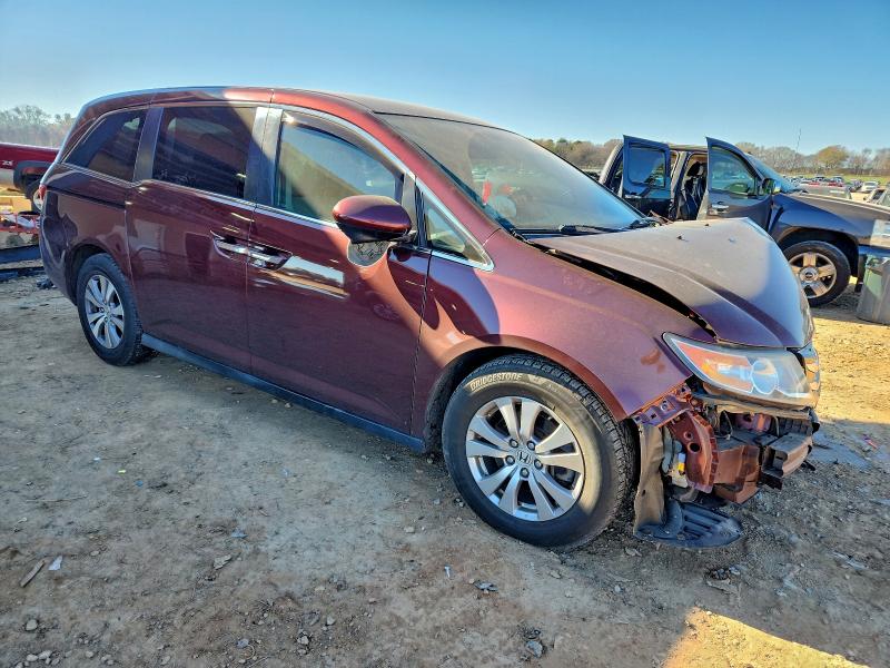Photo 4 from auction – 2017 HONDA ODYSSEY SE with VIN 5FNRL5H33HB014353