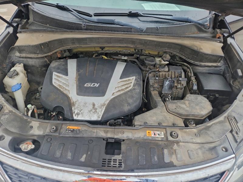 Photo 11 from auction – 2014 KIA SORENTO LX with VIN 5XYKTDA72EG516705