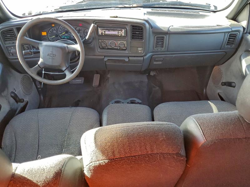 Photo 8 from auction – 2001 CHEVROLET SILVERADO with VIN 2GCEC19W911130066