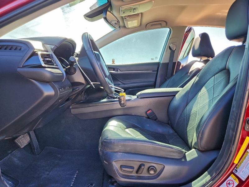 Photo 7 from auction – 2018 TOYOTA CAMRY L with VIN 4T1B11HK8JU650542