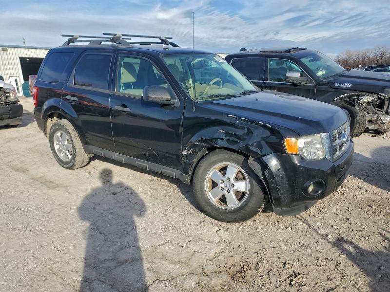 Photo 4 from auction – 2012 FORD ESCAPE XLT with VIN 1FMCU0DG8CKB38513