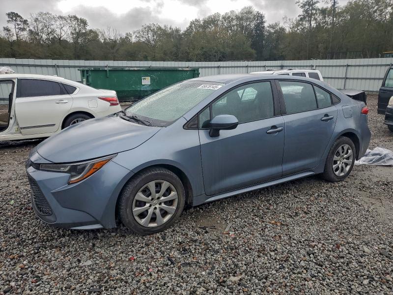 TOYOTA COROLLA LE 2020 with VIN 5YFEPRAE0LP084105 - Photo from auction