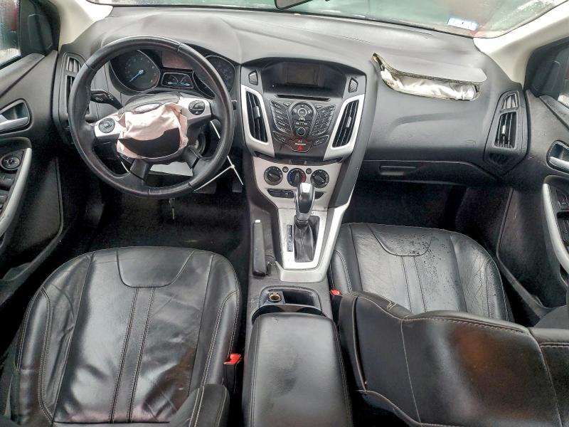 Photo 8 from auction – 2014 FORD FOCUS SE with VIN 1FADP3F26EL415617