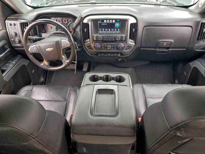 Photo 8 from auction – 2018 CHEVROLET SILVERADO with VIN 3GCUKREC1JG574221
