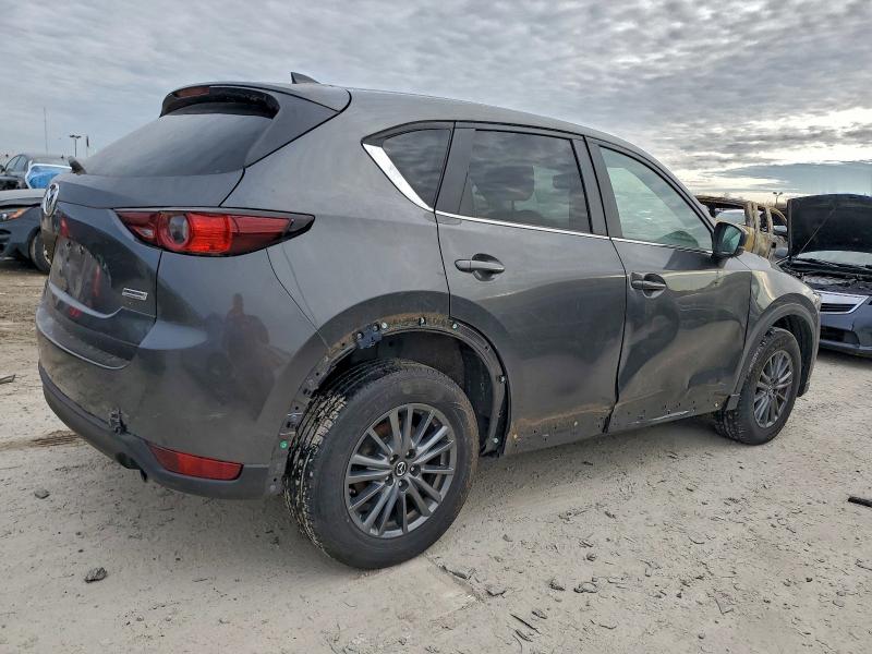 Photo 3 from auction – 2017 MAZDA CX-5 TOURI with VIN JM3KFBCL0H0164425