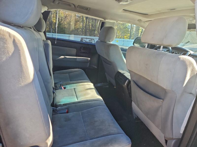 Photo 11 from auction – 2015 TOYOTA SEQUOIA SR with VIN 5TDBY5G12FS122085