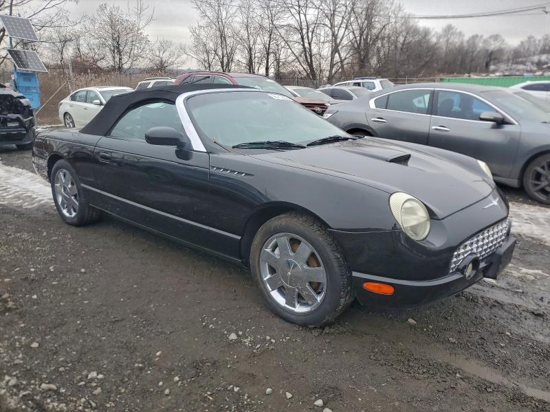 Photo 4 from auction – 2002 FORD THUNDERBIR with VIN 1FAHP60A22Y118362