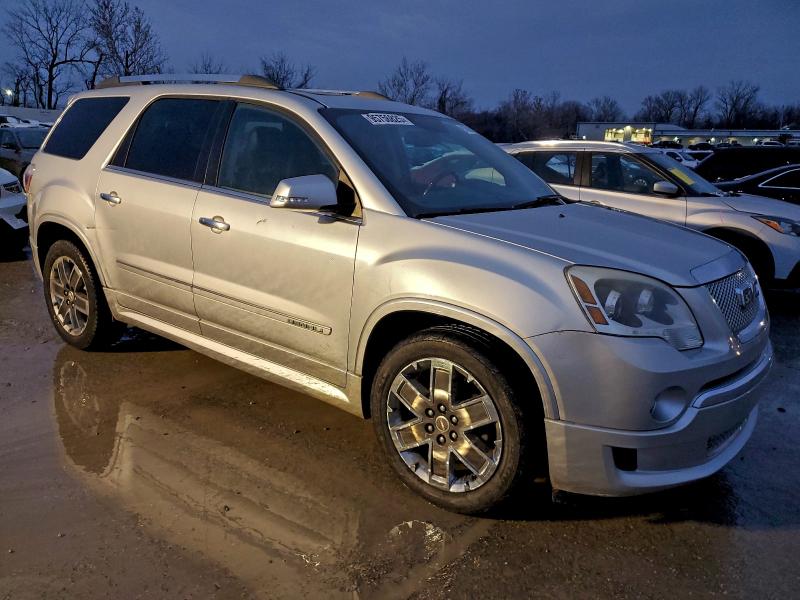 Zdjęcie 4 z aukcji – 2012 GMC ACADIA DEN z VIN 1GKKVTED8CJ348137