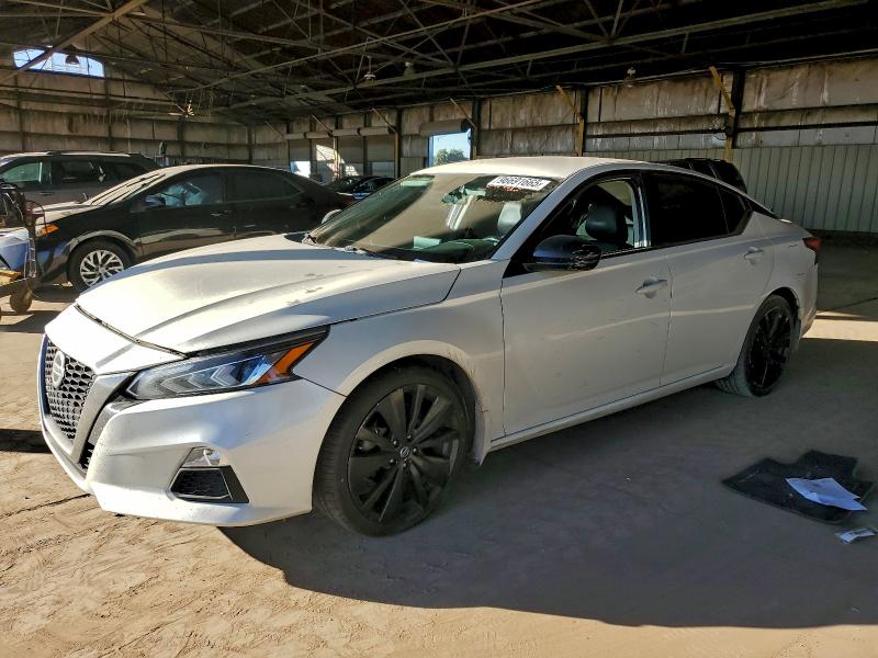 NISSAN ALTIMA SR 2019 with VIN 1N4BL4CV4KC180976 - Photo from auction