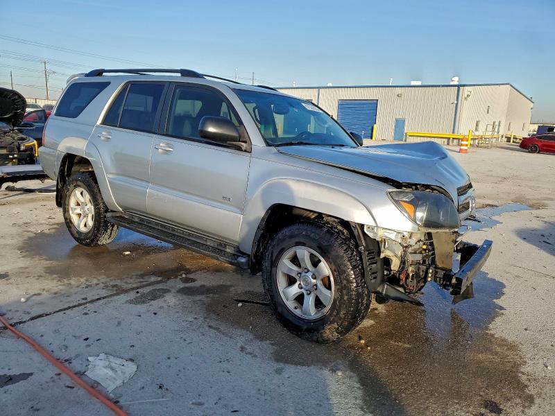 Photo 4 from auction – 2005 TOYOTA 4RUNNER SR with VIN JTEZU14R850057785
