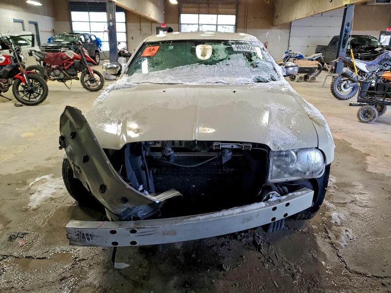Photo 5 from auction – 2006 CHRYSLER 300C with VIN 2C3LA63H06H451226