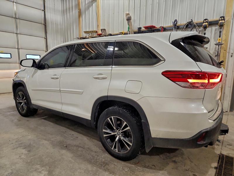 Photo 2 from auction – 2019 TOYOTA HIGHLANDER with VIN 5TDBZRFH9KS929684