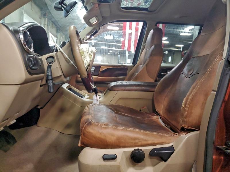 Photo 7 from auction – 2006 FORD EXPEDITION with VIN 1FMFU18566LA57925