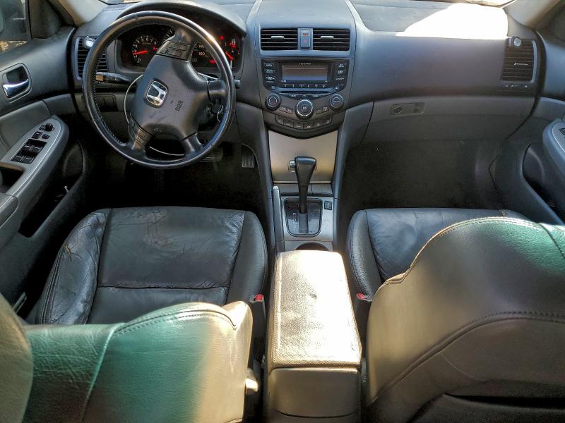 Photo 8 from auction – 2004 HONDA ACCORD with VIN JHMCM56824C001701