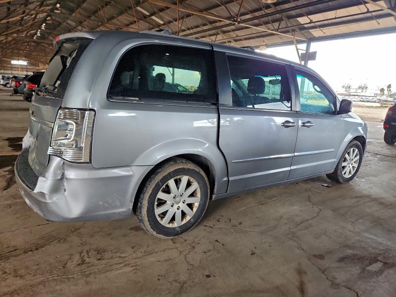 Photo 3 from auction – 2014 CHRYSLER TOWN & COU with VIN 2C4RC1BG5ER440615