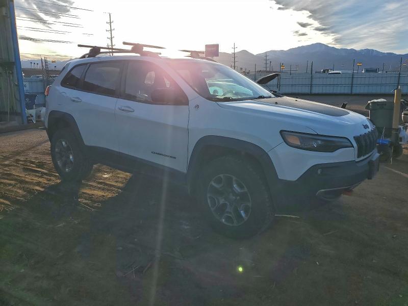 Photo 4 from auction – 2019 JEEP CHEROKEE T with VIN 1C4PJMBX0KD313817