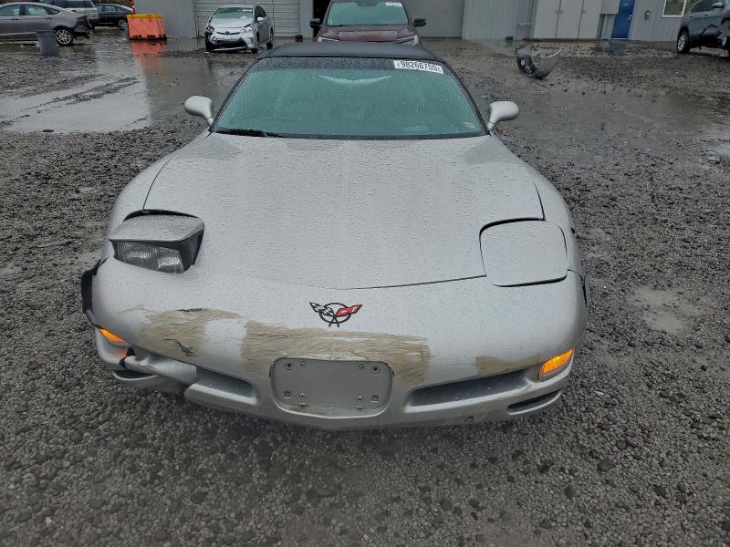 Photo 5 from auction – 2004 CHEVROLET CORVETTE with VIN 1G1YY32G445113619