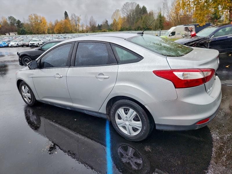 Photo 2 from auction – 2013 FORD FOCUS S with VIN 1FADP3E22DL190810