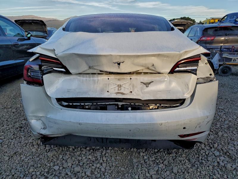 Photo 6 from auction – 2018 TESLA MODEL 3 with VIN 5YJ3E1EA3JF006500