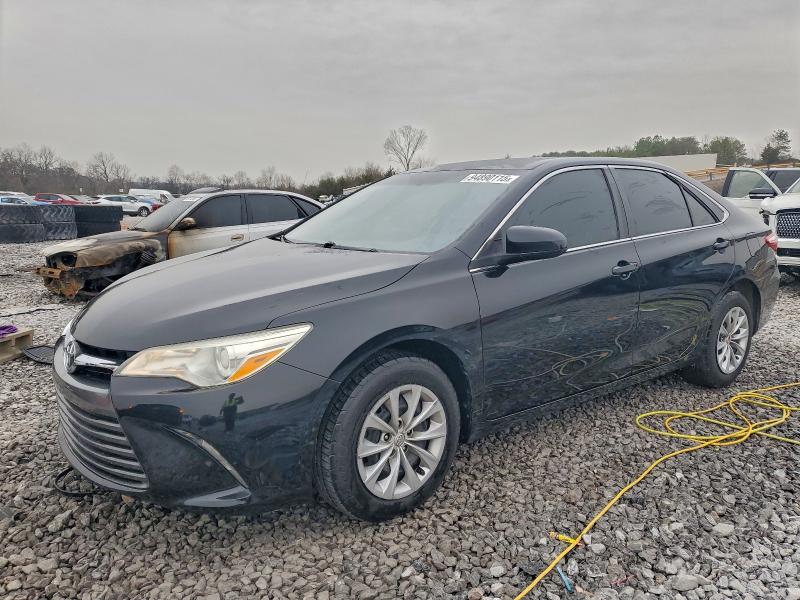 Photo 1 from auction – 2017 TOYOTA CAMRY LE with VIN 4T1BF1FK8HU647543