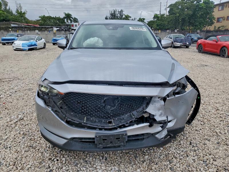 Photo 5 from auction – 2017 MAZDA CX-5 TOURI with VIN JM3KFBCL5H0185786