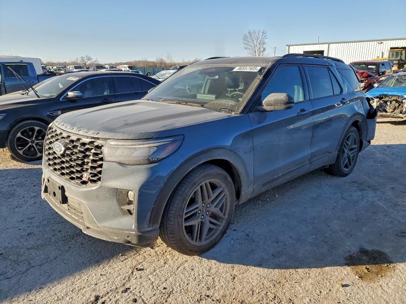FORD EXPLORER S 2025 with VIN 1FMWK8GC6SGA37336 - Photo from auction