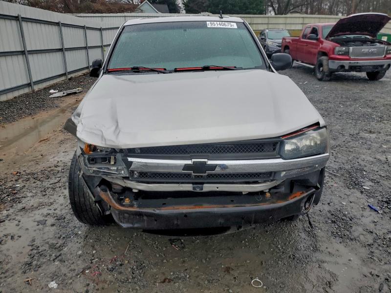 Photo 5 from auction – 2007 CHEVROLET TRAILBLAZER with VIN 1GNDT13S672267936