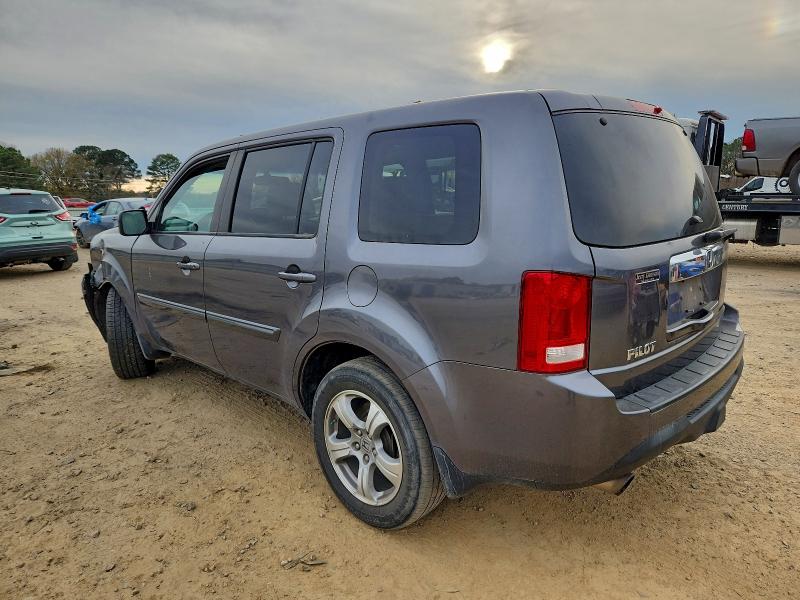 Photo 2 from auction – 2014 HONDA PILOT EXLN with VIN 5FNYF3H76EB023814