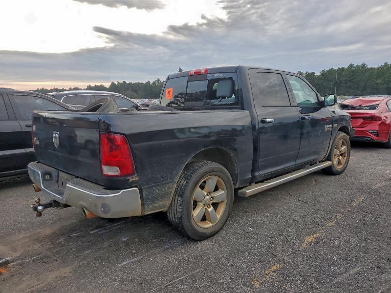 Photo 3 from auction – 2015 RAM 1500 with VIN 1C6RR6LT5FS562003