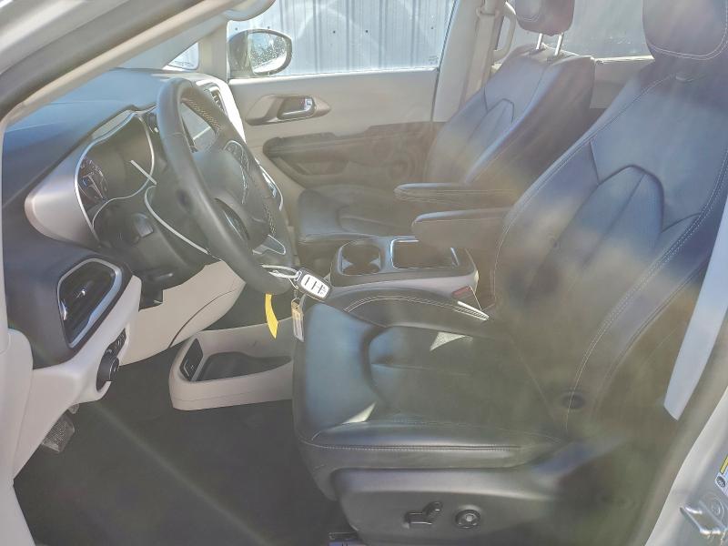 Photo 7 from auction – 2023 CHRYSLER PACIFICA T with VIN 2C4RC1BG7PR582077